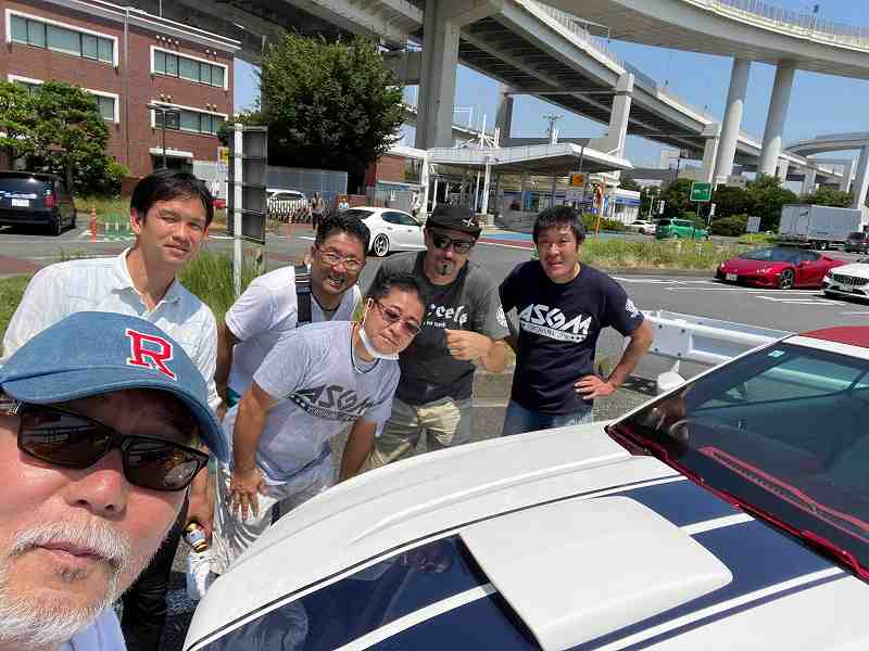 横浜 アメ車 大黒パーキング コルベット アメ車販売 アメリカ車買取と車検代行 旧車のレストア 横浜 東京のアメ車と撮影スタジオ 劇用車レンタル Chevrolet Corvette American Car Shop Yokohama Tokyo Marcelo