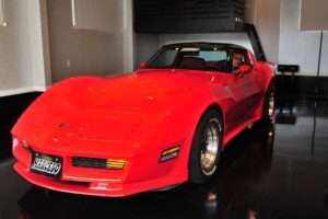 　V8の鼓動が、人生を変える