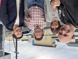 　V8が響く、師匠ファミリーとの熱い時間。