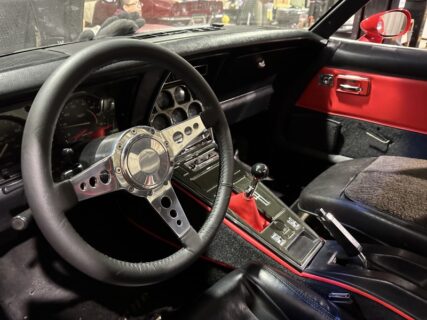 　今日も変わらず、手を入れる。