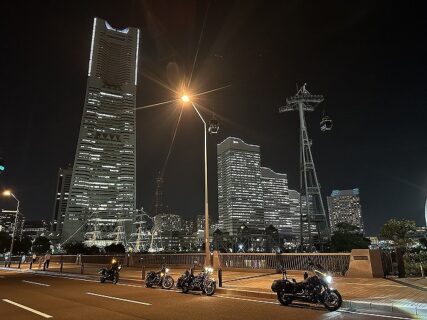 今年初のバイクツーリング!そして深夜のV8ミーティング!